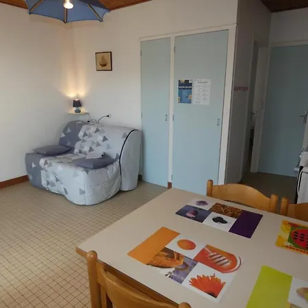 Tatil Evi Maison Mitoyenne Avec Terrasse Et Parking, Animaux Admis, Proche - - Fr-1-540-299 Notre-Dame-de-Monts