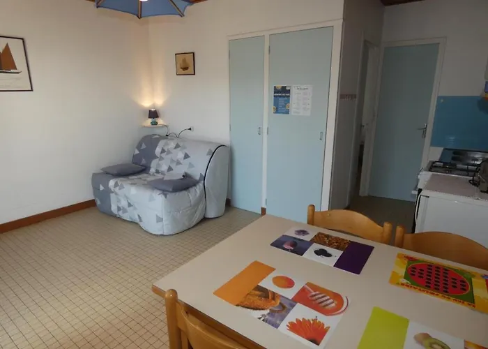 Hébergement de vacances Maison Mitoyenne Avec Terrasse Et Parking, Animaux Admis, Proche - - Fr-1-540-299 Notre-Dame-de-Monts